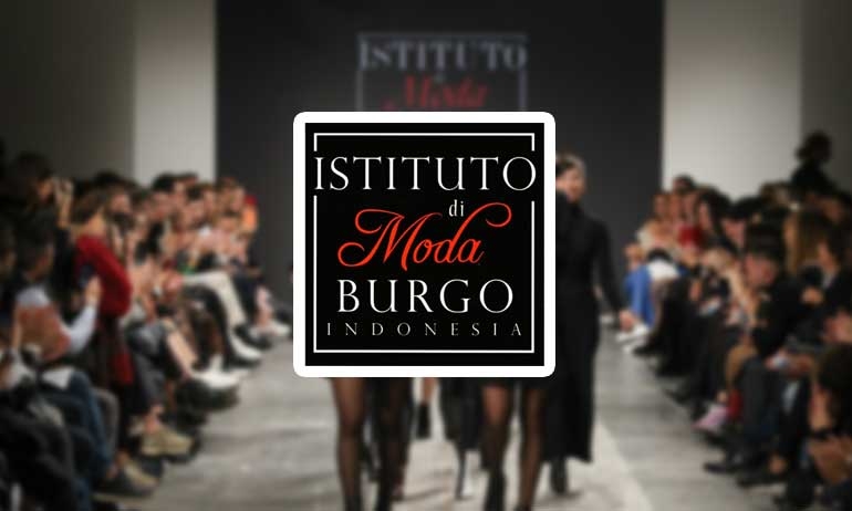 Indonesian Embassy in Rome Encourage the Indonesian Designer to Introduce the Wastra Fabric in Italy